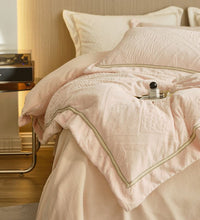 Load image into Gallery viewer, Luxury Embroidered Bedding Set – Premium Hotel Collection