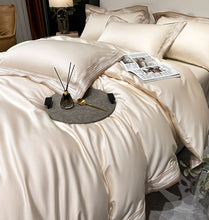 Load image into Gallery viewer, Luxury high quality soft silky 4pcs set made of 100% Egyptian cotton